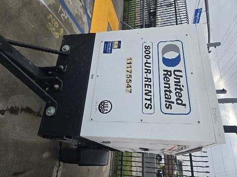 2021 GENERAC MDG25IF4 Generator 19-29 Kva