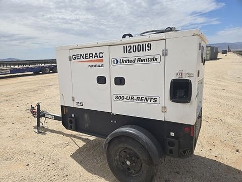 2021 GENERAC MDG25IF4 Generator 19-29 Kva