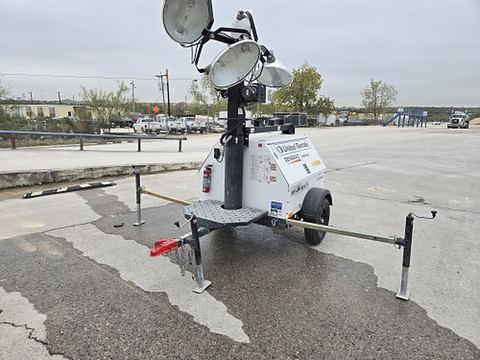 2021 GENERAC MLT4060KV Light Tower,4-7Kw Vert Mast