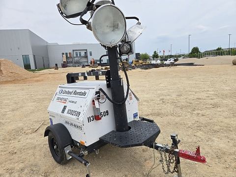 2021 GENERAC MLT4060KV Light Tower,4-7Kw Vert Mast