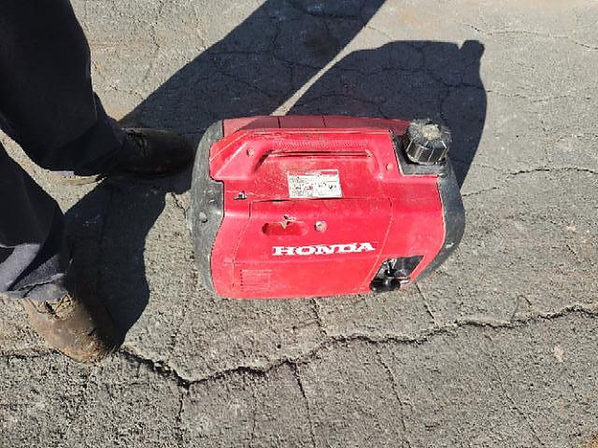 HONDA EU2200ITA photo 2