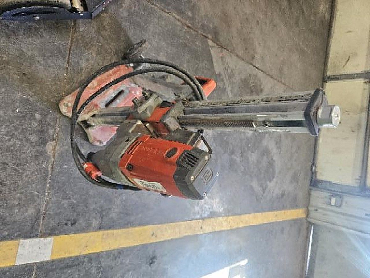 HUSQVARNA DMS240 photo 2