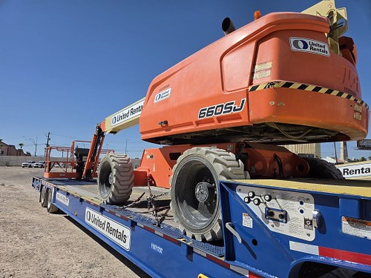 JLG 660SJ photo 13