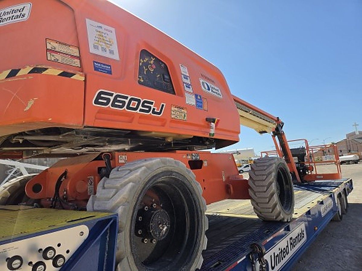 JLG 660SJ photo 3