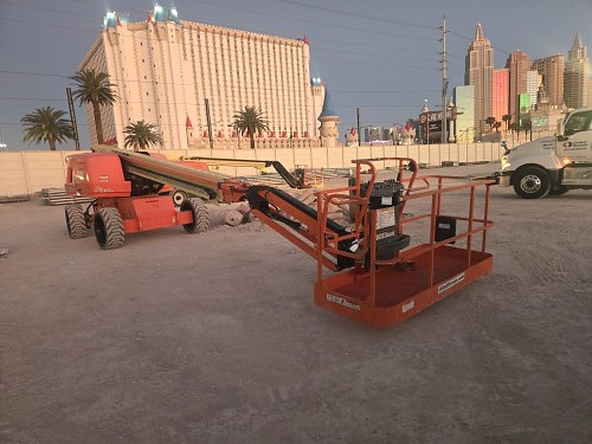 JLG 660SJ photo 7