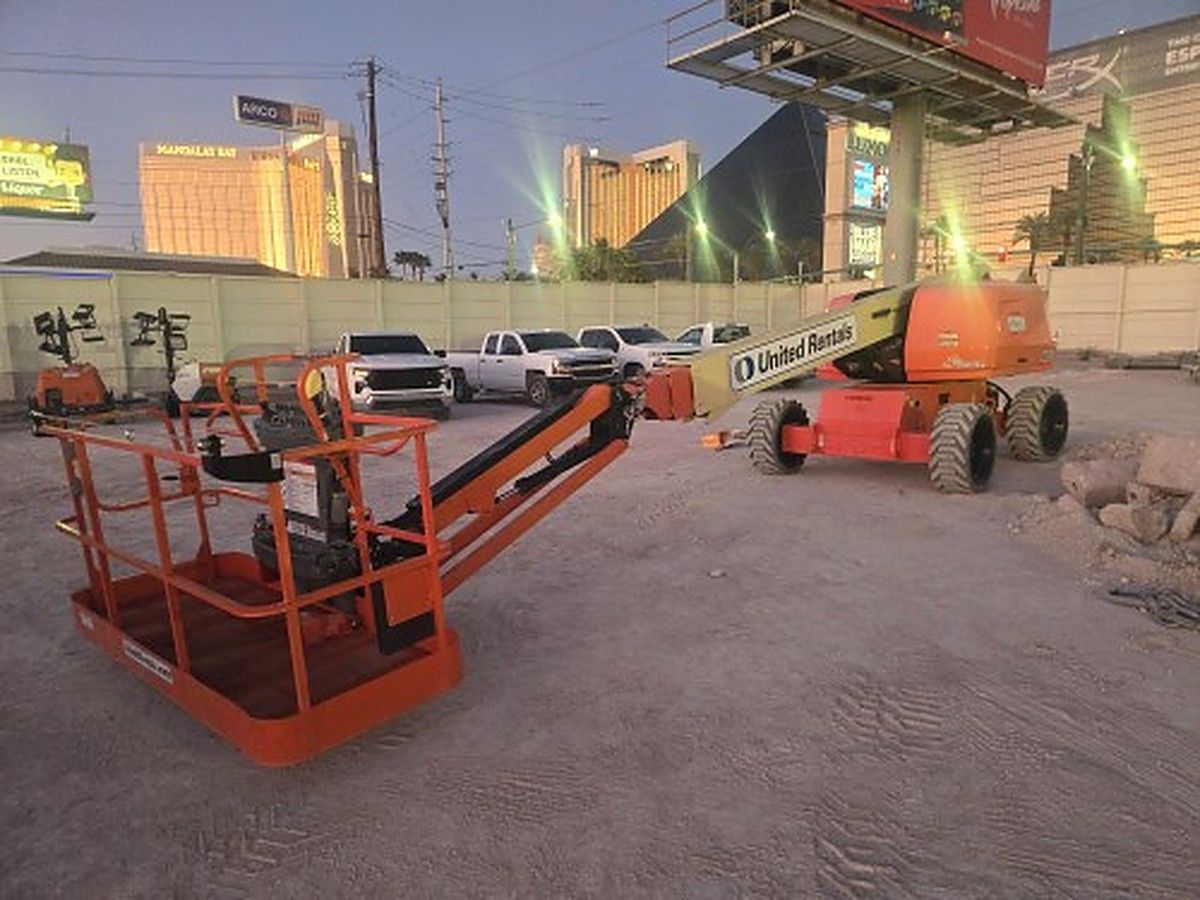 JLG 660SJ photo 8