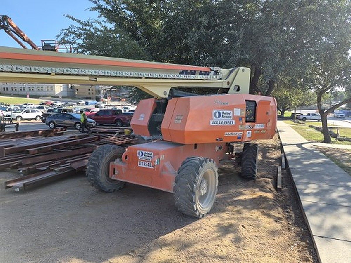 JLG 860SJ photo 12