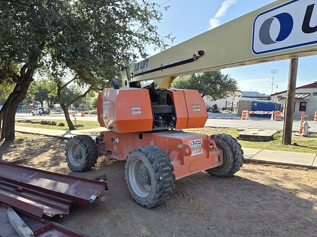 JLG 860SJ photo 9