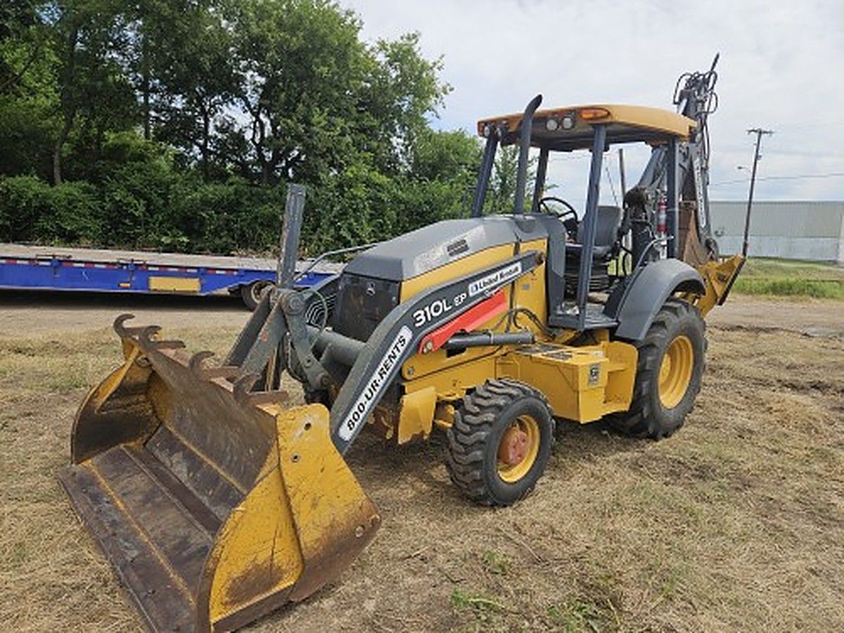 JOHN DEERE 310L EP photo 4