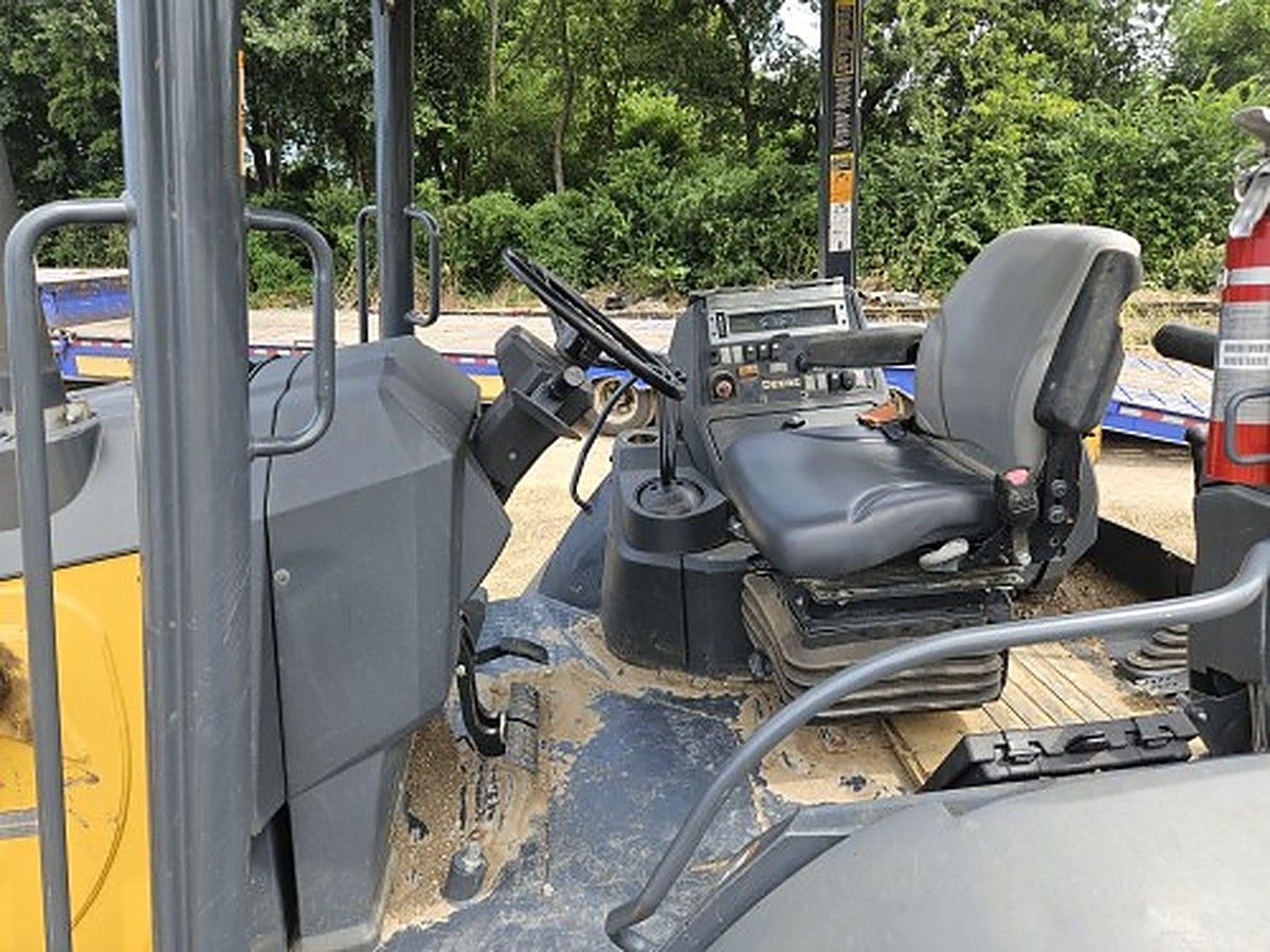JOHN DEERE 310L EP photo 5