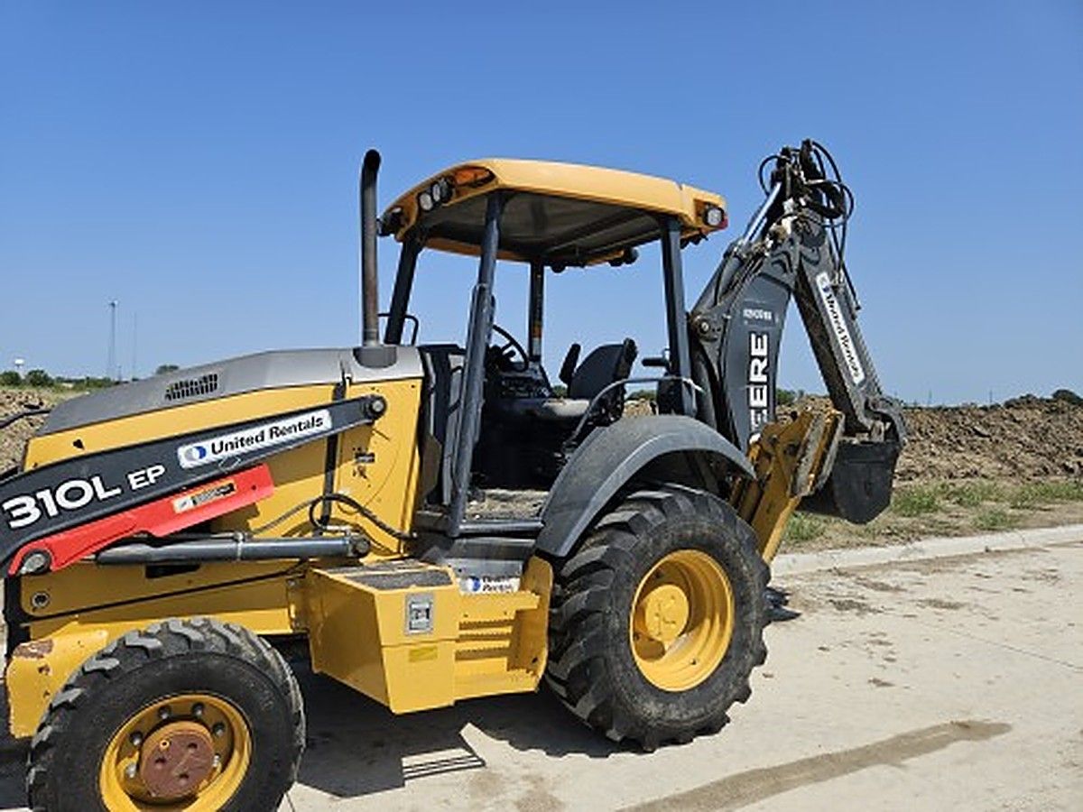 JOHN DEERE 310L EP photo 3