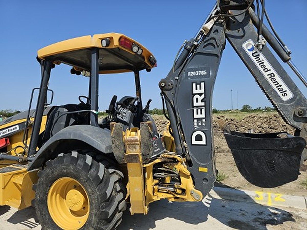 JOHN DEERE 310L EP photo 5