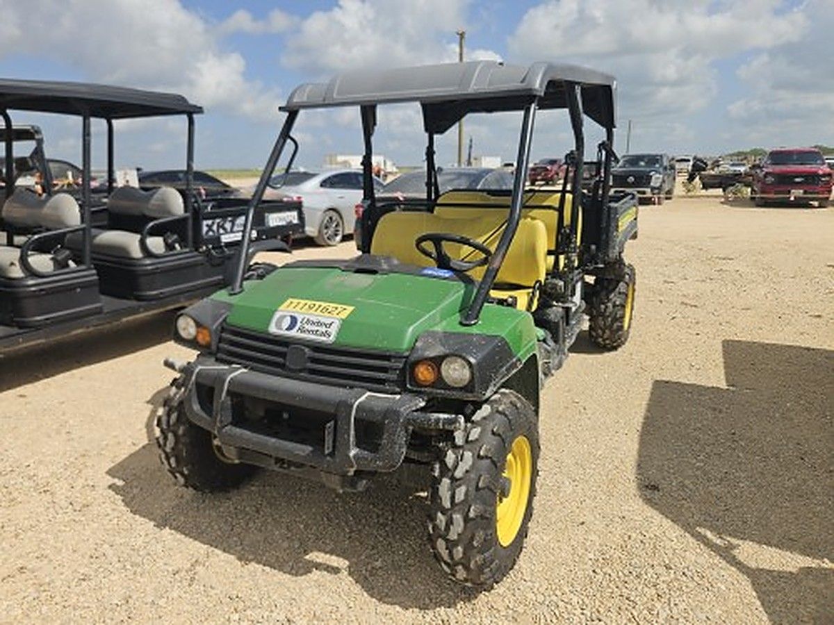 JOHN DEERE XUV855M S4 photo 3