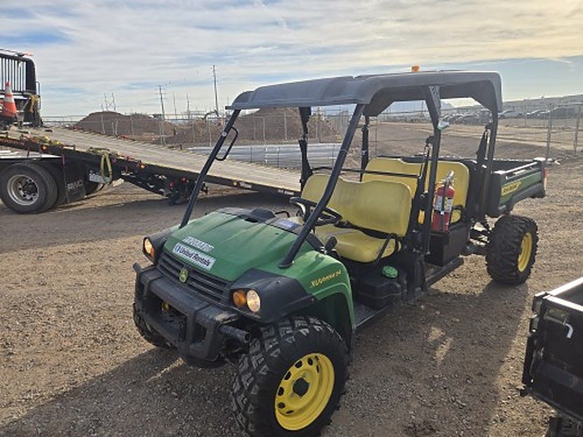 JOHN DEERE XUV855M S4 photo 3
