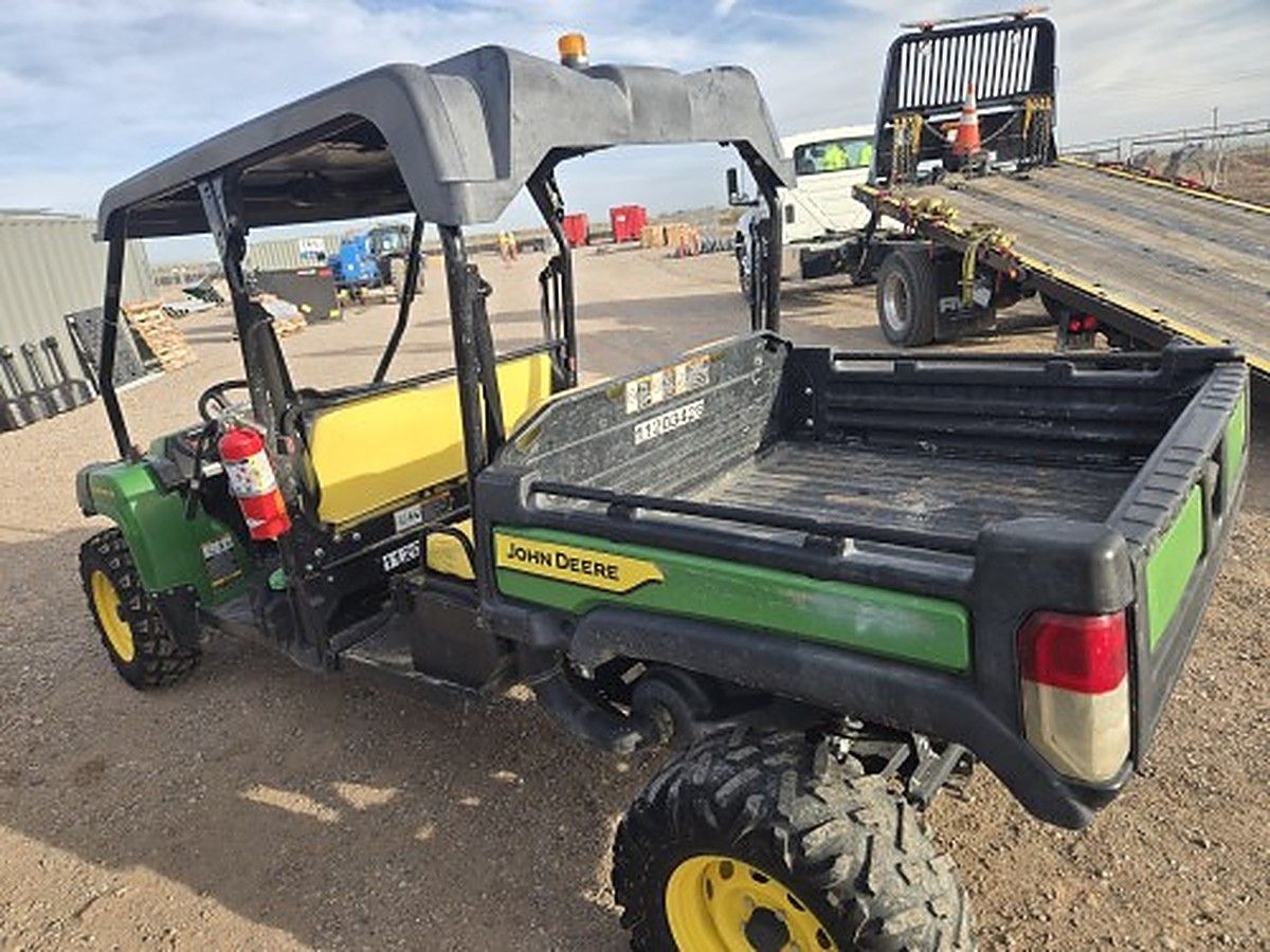 JOHN DEERE XUV855M S4 photo 5