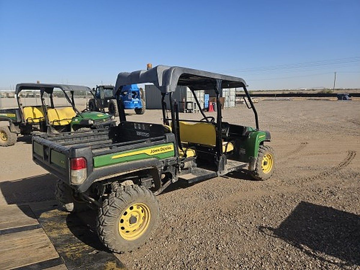 JOHN DEERE XUV855M S4 photo 8