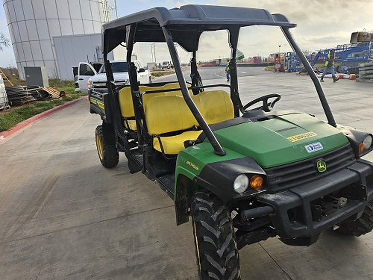 JOHN DEERE XUV855M S4 photo 2