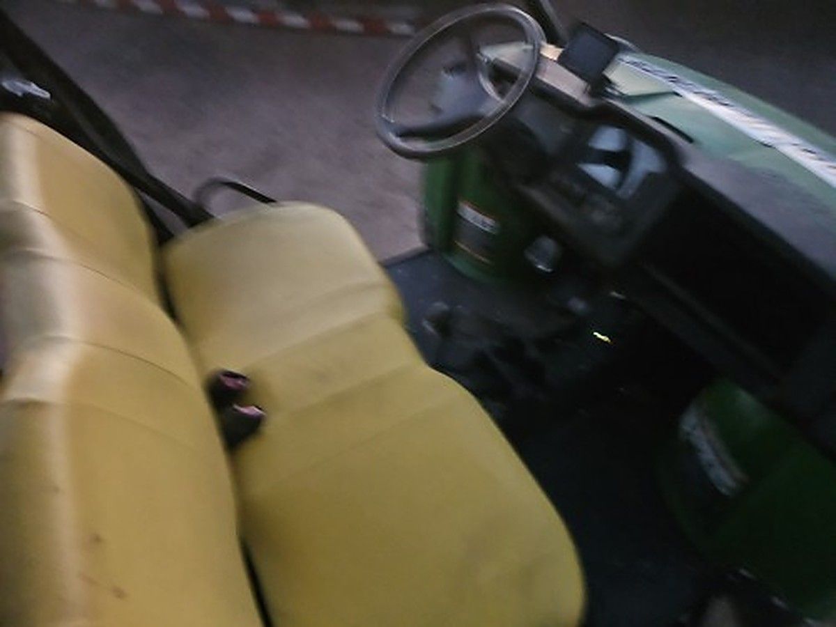 JOHN DEERE XUV855M S4 photo 5