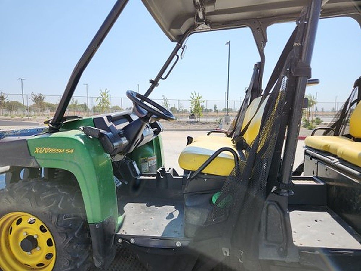 JOHN DEERE XUV855M S4 photo 3