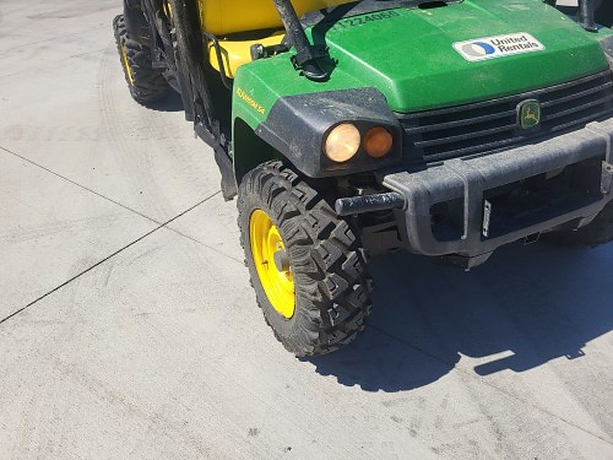 JOHN DEERE XUV855M S4 photo 10