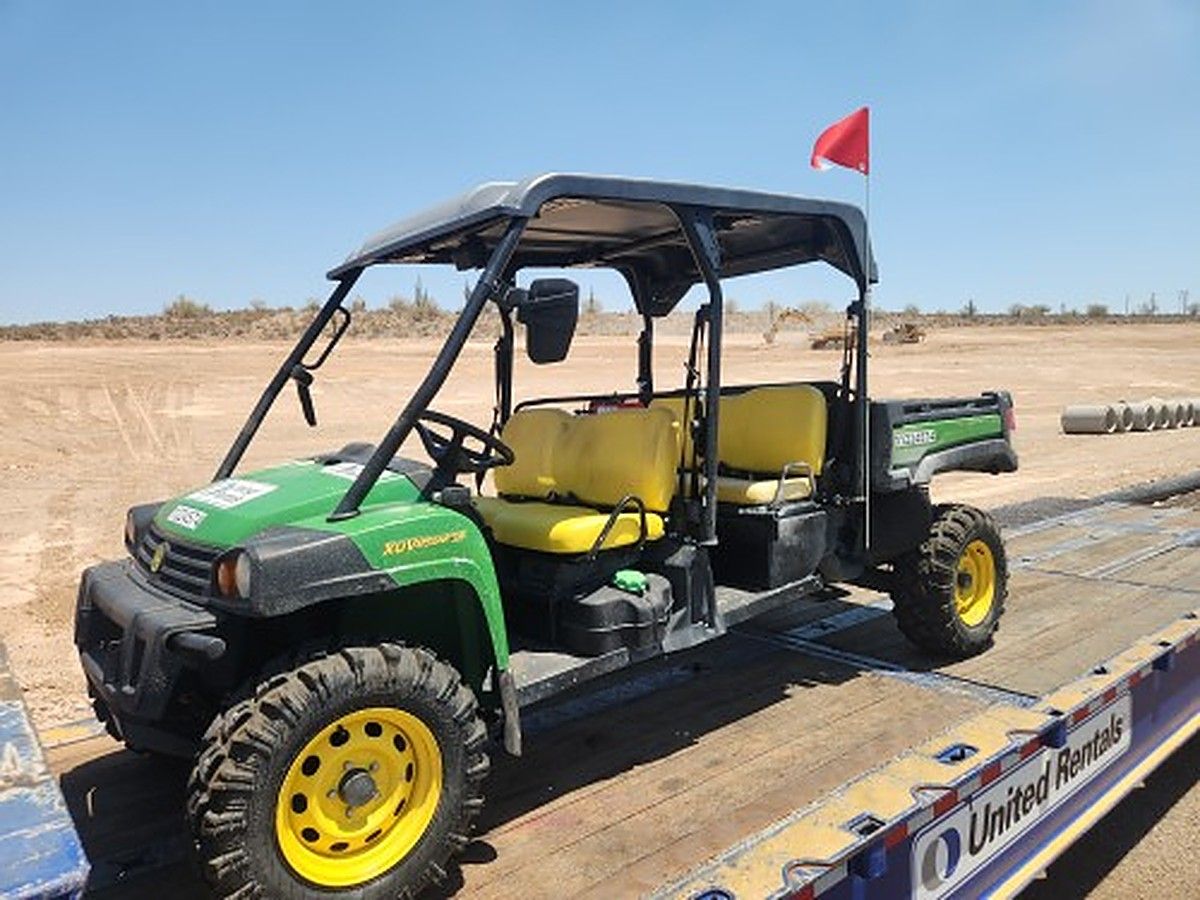 JOHN DEERE XUV855M S4 photo 2