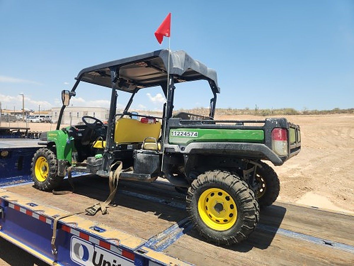 JOHN DEERE XUV855M S4 photo 3
