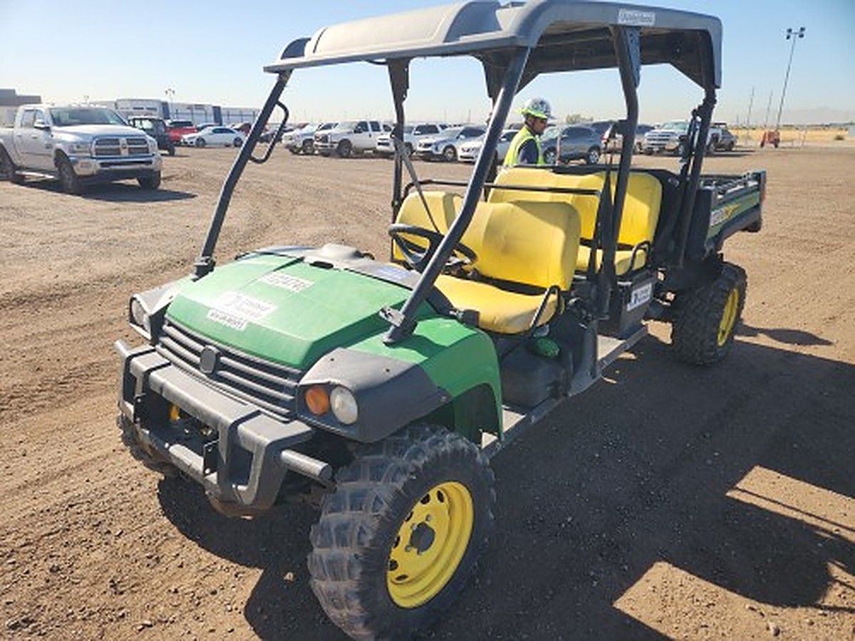 JOHN DEERE XUV855M S4 photo 2