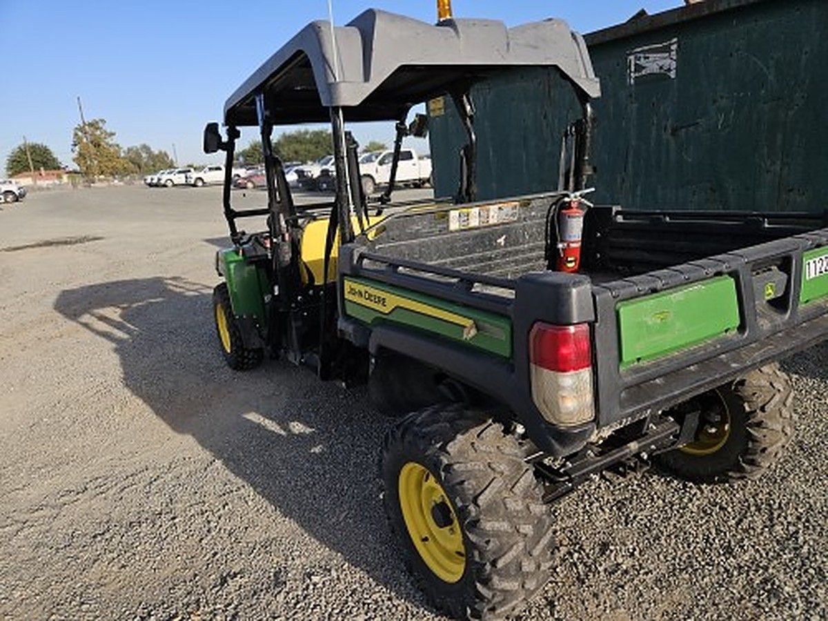 JOHN DEERE XUV855M S4 photo 5