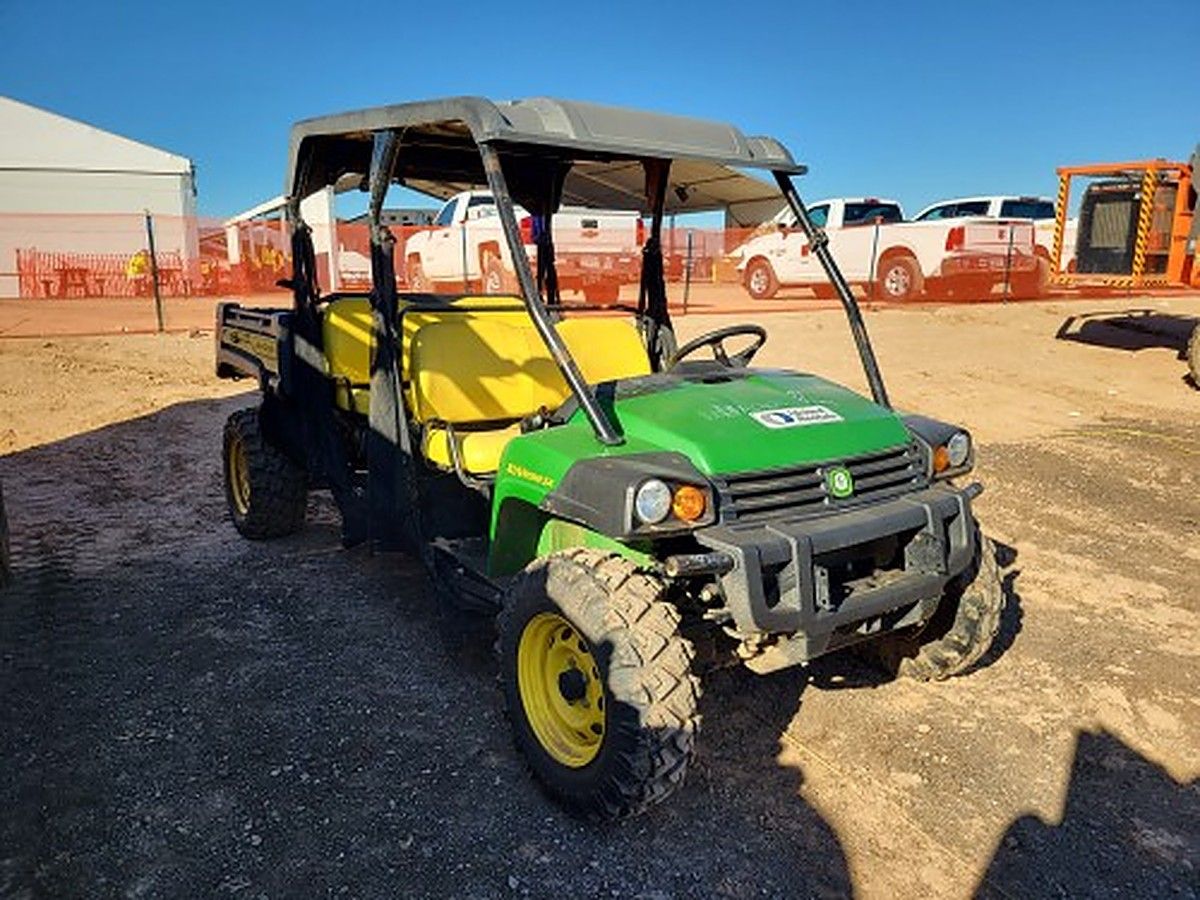 JOHN DEERE XUV855M S4 photo 2