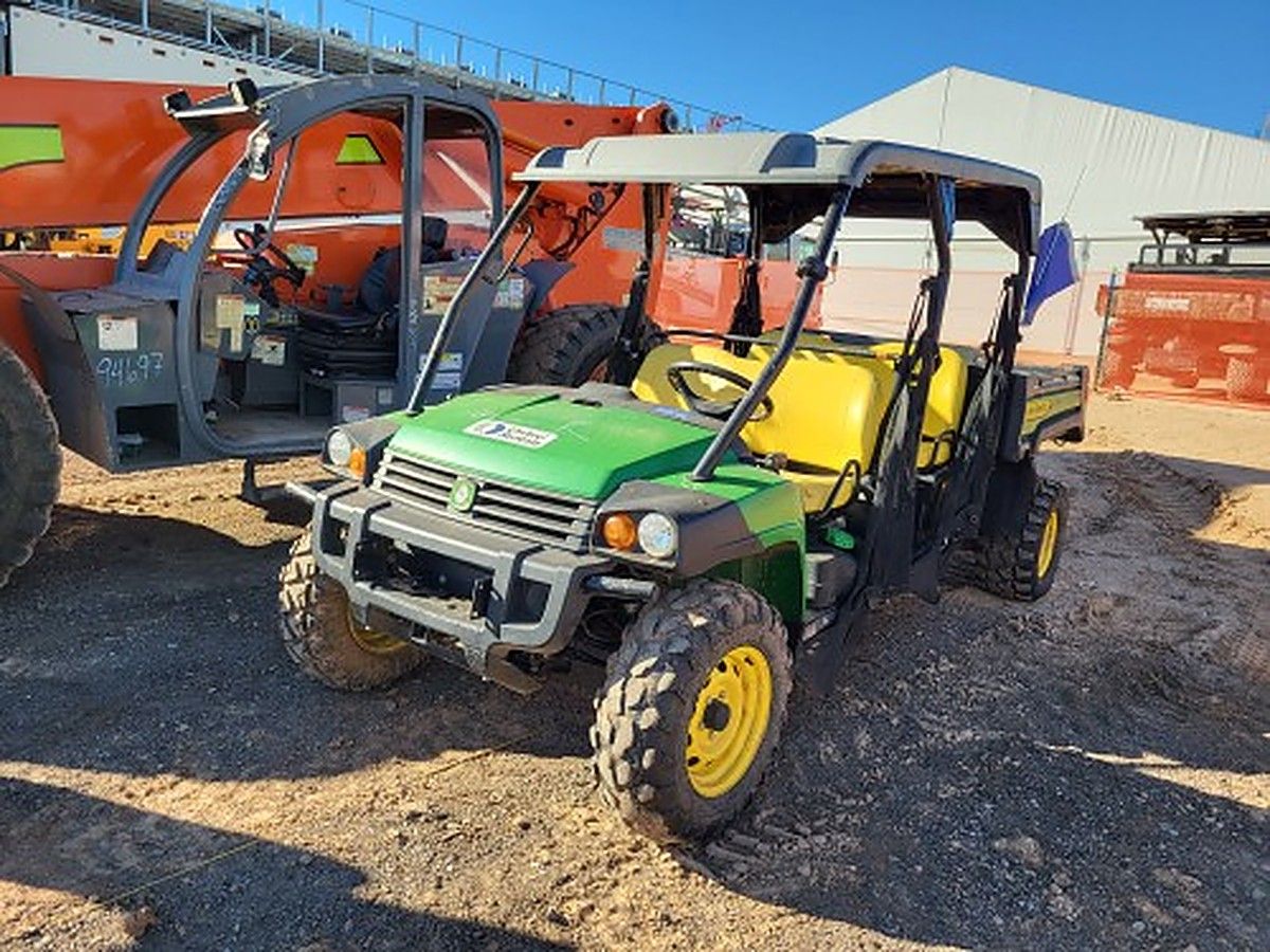 JOHN DEERE XUV855M S4 photo 3