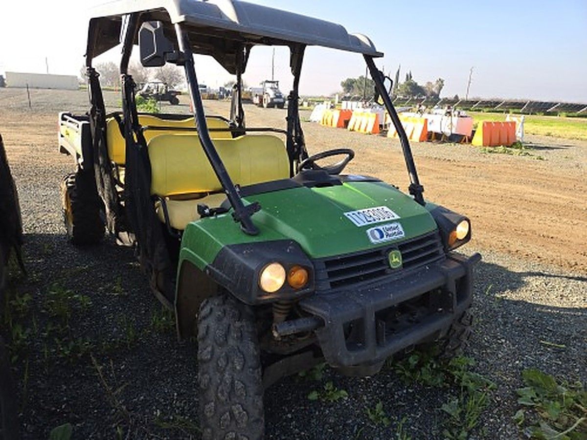 JOHN DEERE XUV855M S4 photo 3