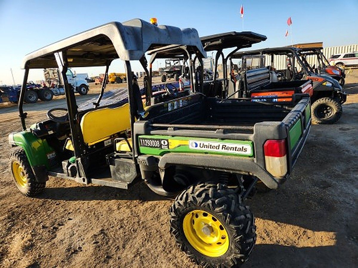 JOHN DEERE XUV855M S4 photo 2