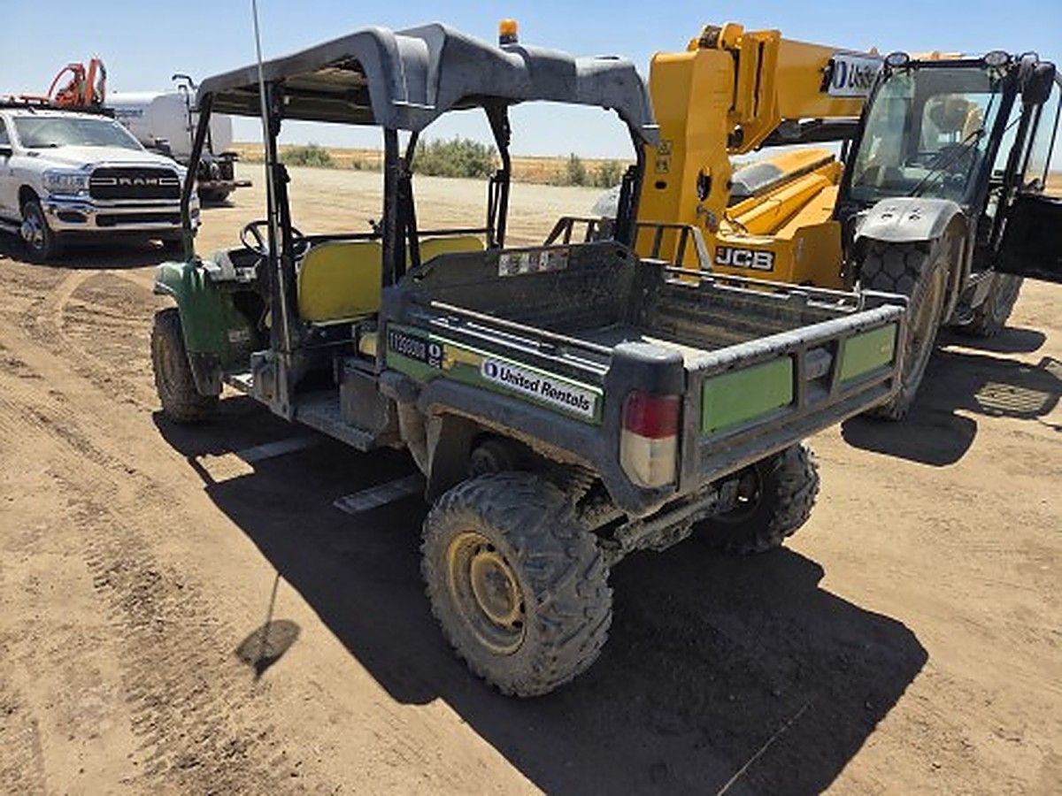 JOHN DEERE XUV855M S4 photo 7