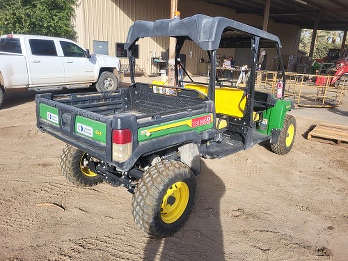 JOHN DEERE XUV855M S4 photo 10