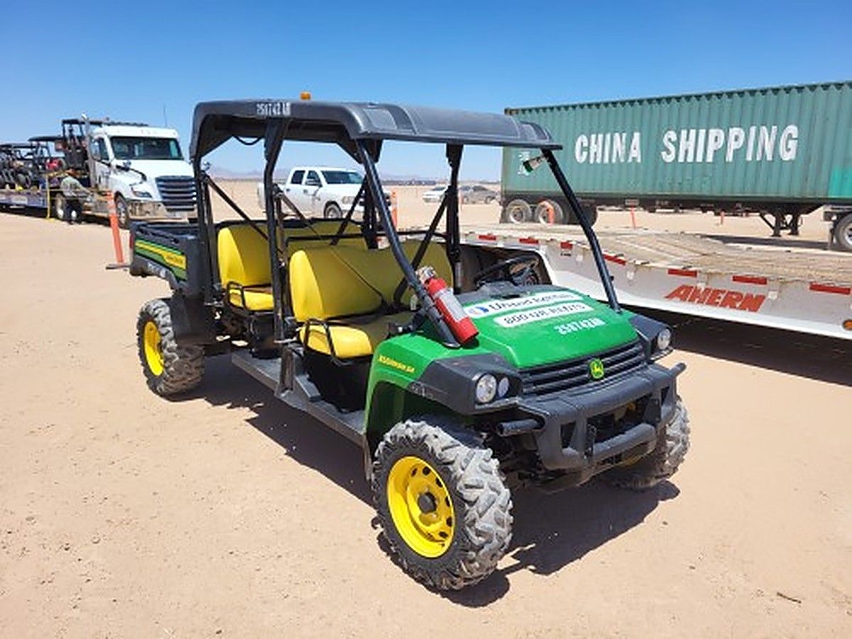 JOHN DEERE XUV855MS4 photo 13