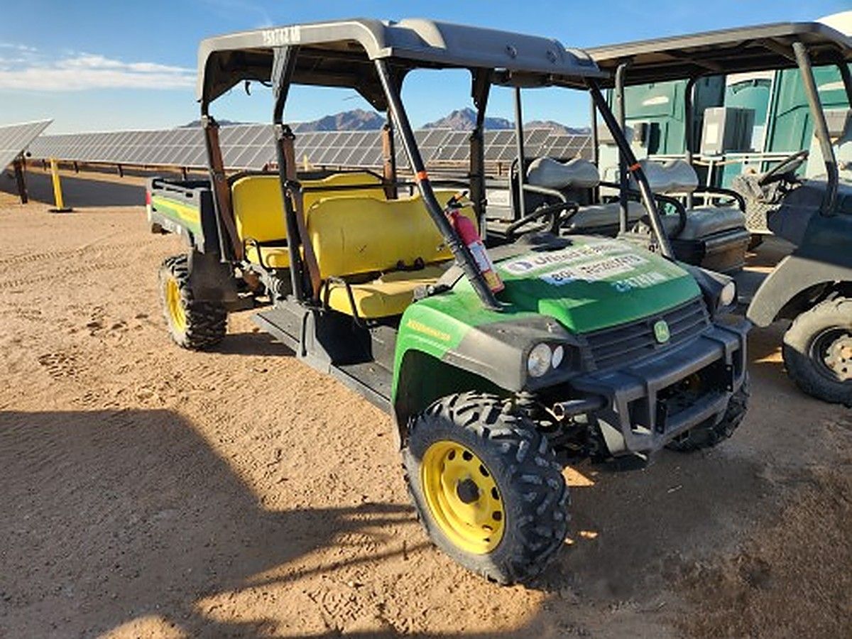 JOHN DEERE XUV855MS4 photo 16