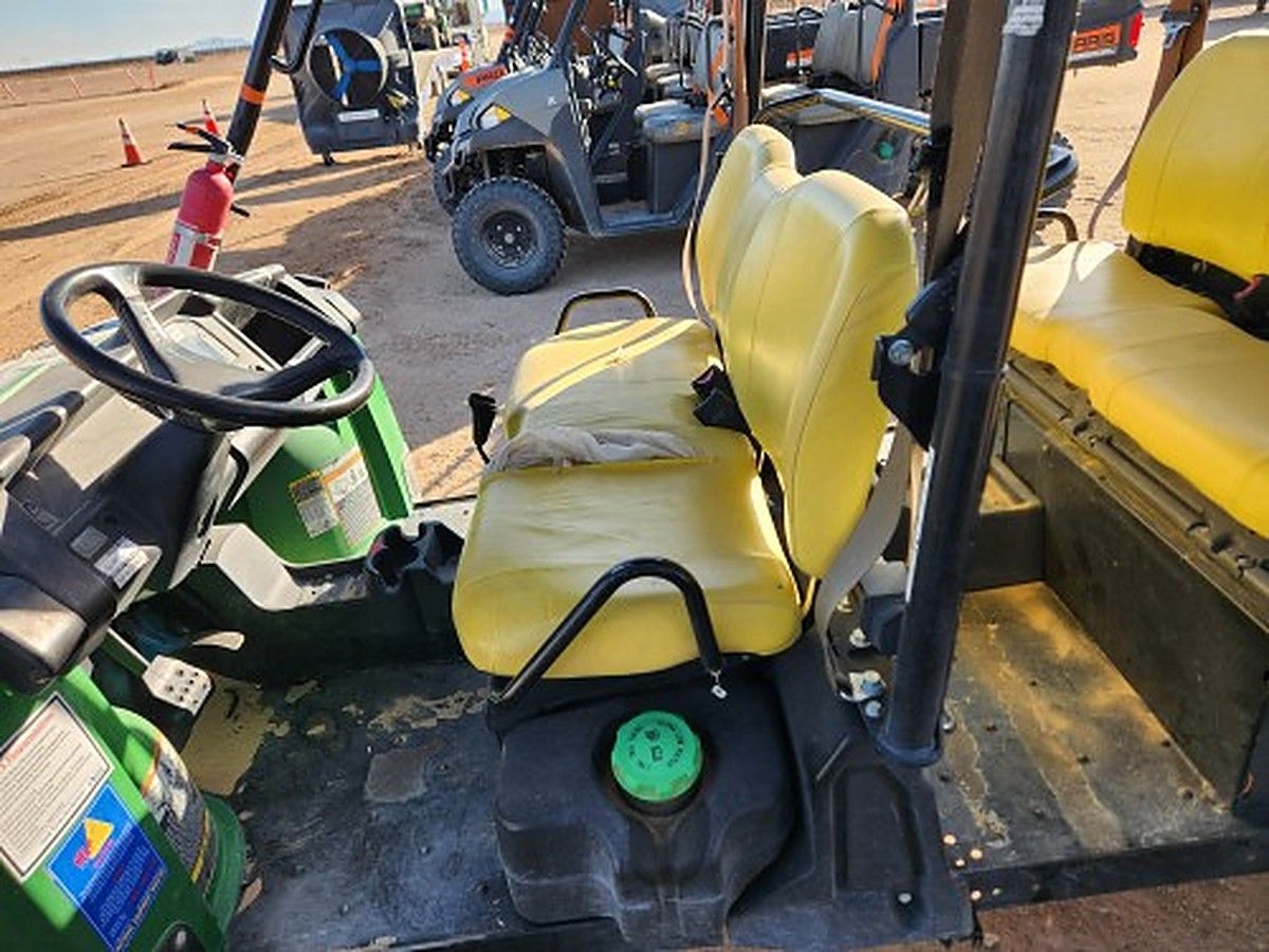 JOHN DEERE XUV855MS4 photo 19