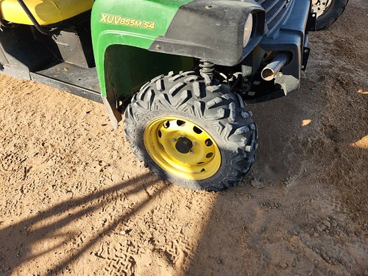 JOHN DEERE XUV855MS4 photo 22