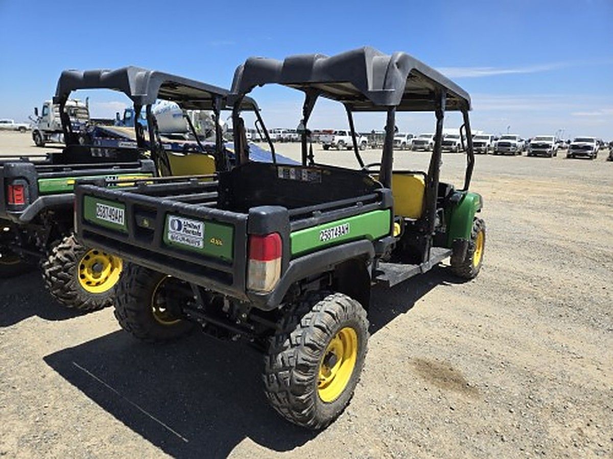 JOHN DEERE XUV855MS4 photo 4