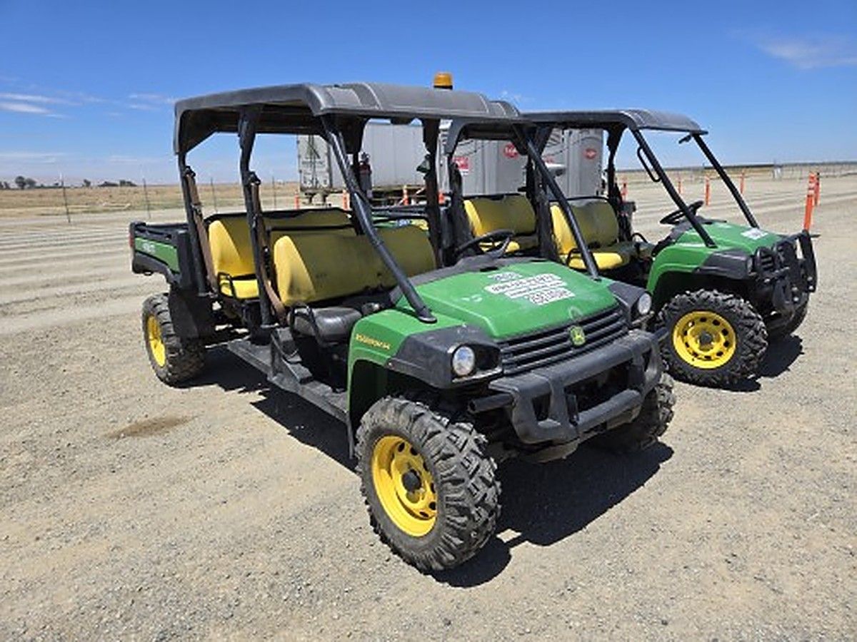JOHN DEERE XUV855MS4 photo 5