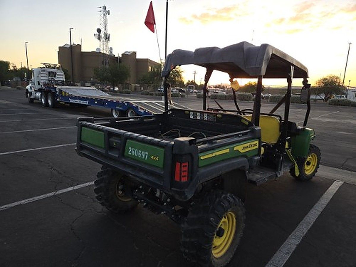 JOHN DEERE XUV855MS4 photo 2