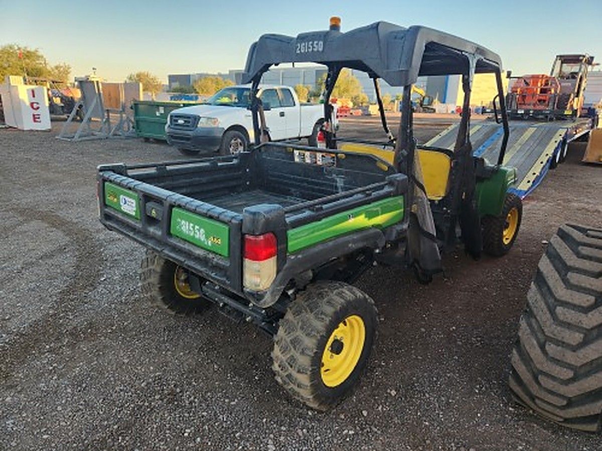 JOHN DEERE XUV855MS4 photo 3
