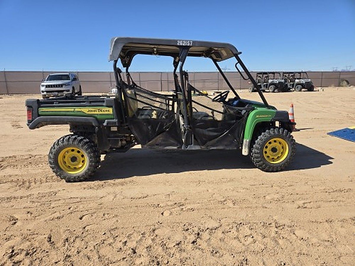 JOHN DEERE XUV855MS4 photo 13