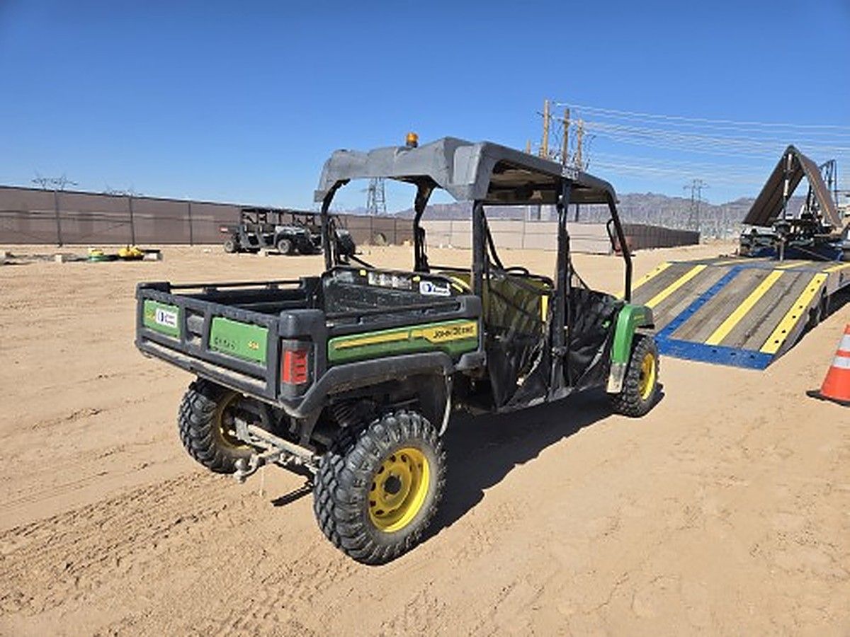 JOHN DEERE XUV855MS4 photo 14