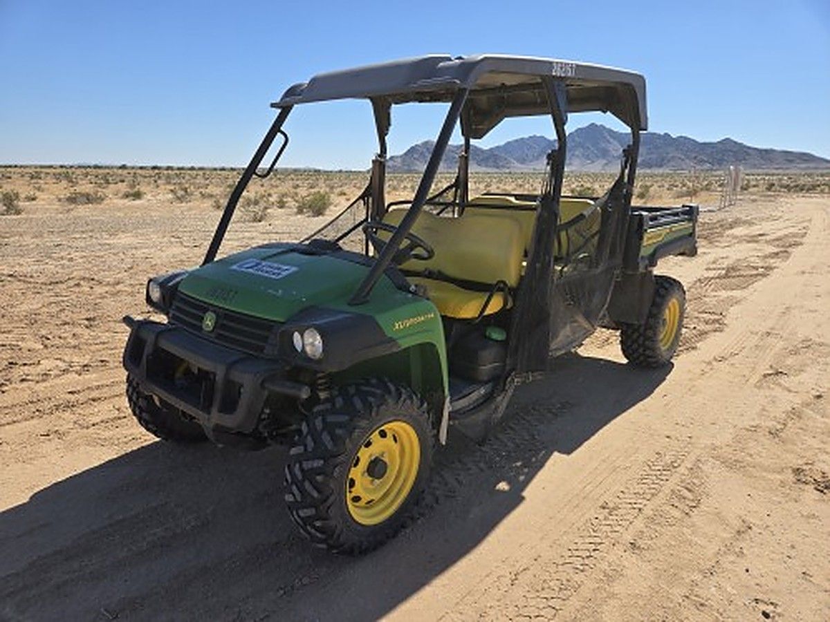 JOHN DEERE XUV855MS4 photo 4