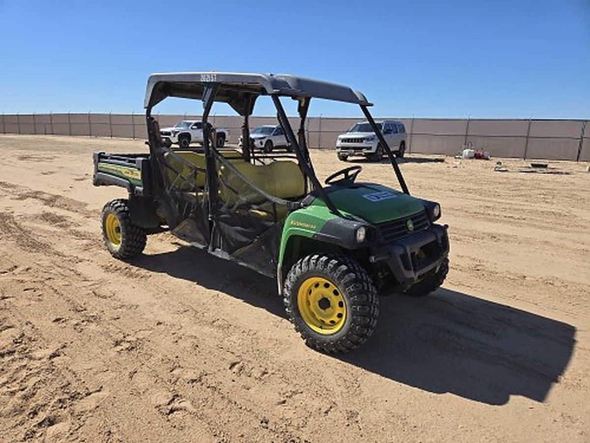 JOHN DEERE XUV855MS4 photo 7