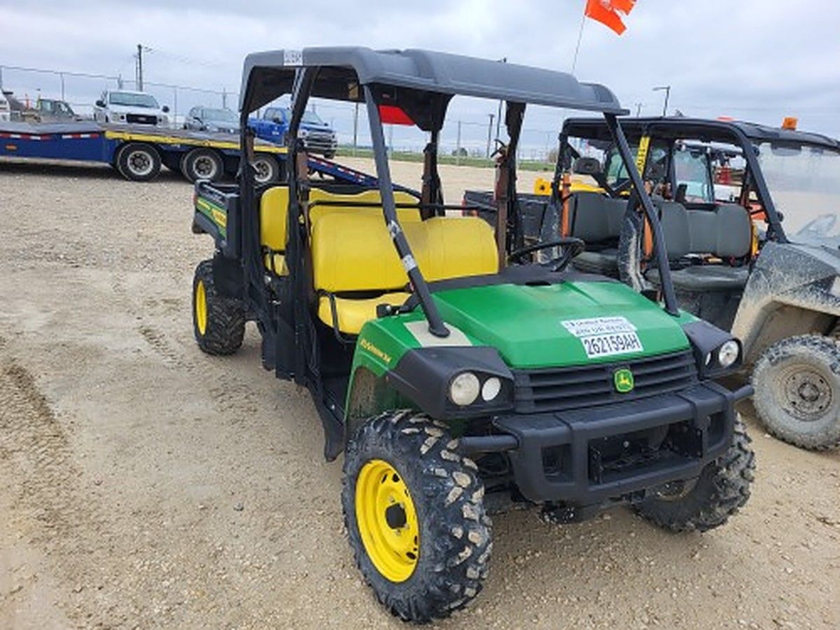 JOHN DEERE XUV855MS4 photo 2