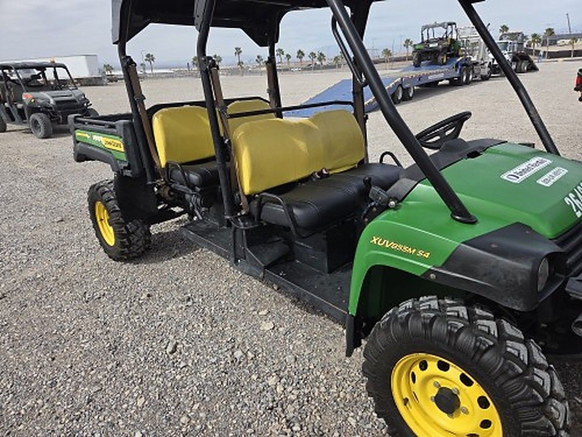 JOHN DEERE XUV855MS4 photo 3