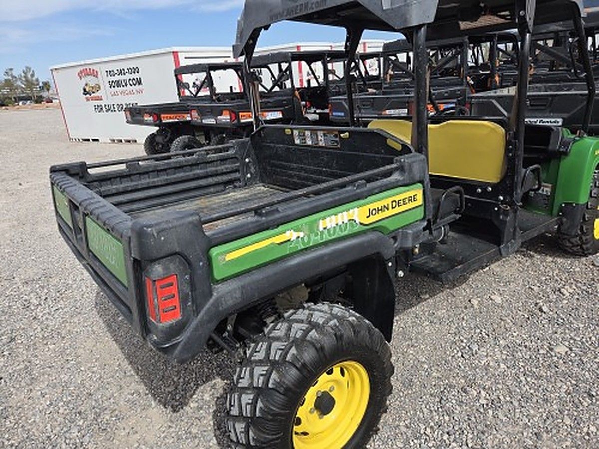 JOHN DEERE XUV855MS4 photo 5