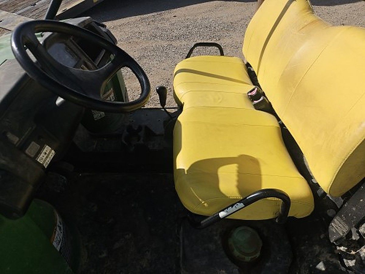 JOHN DEERE XUV855MS4 photo 13